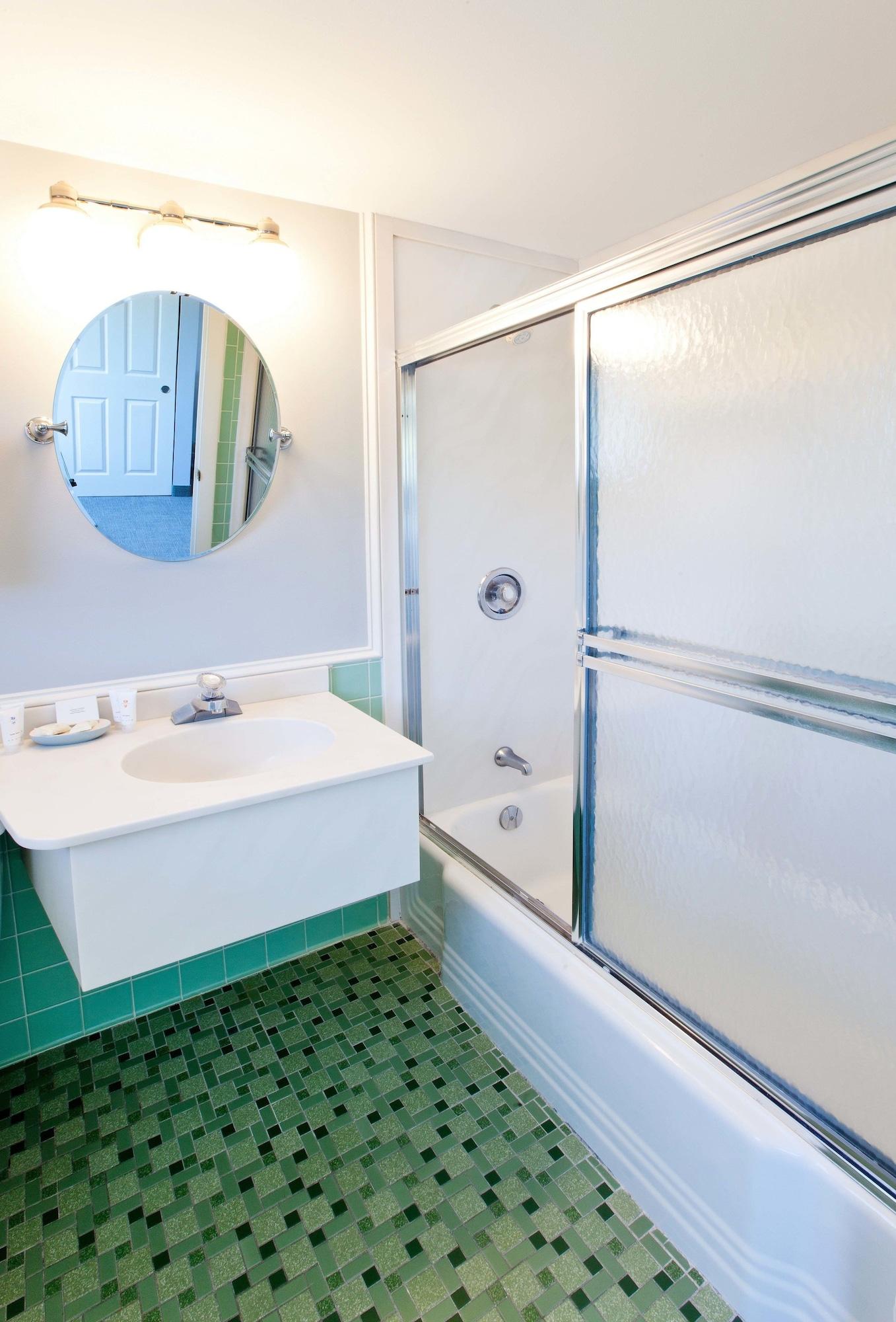 The Seaglass Inn & Spa Provincetown Eksteriør billede