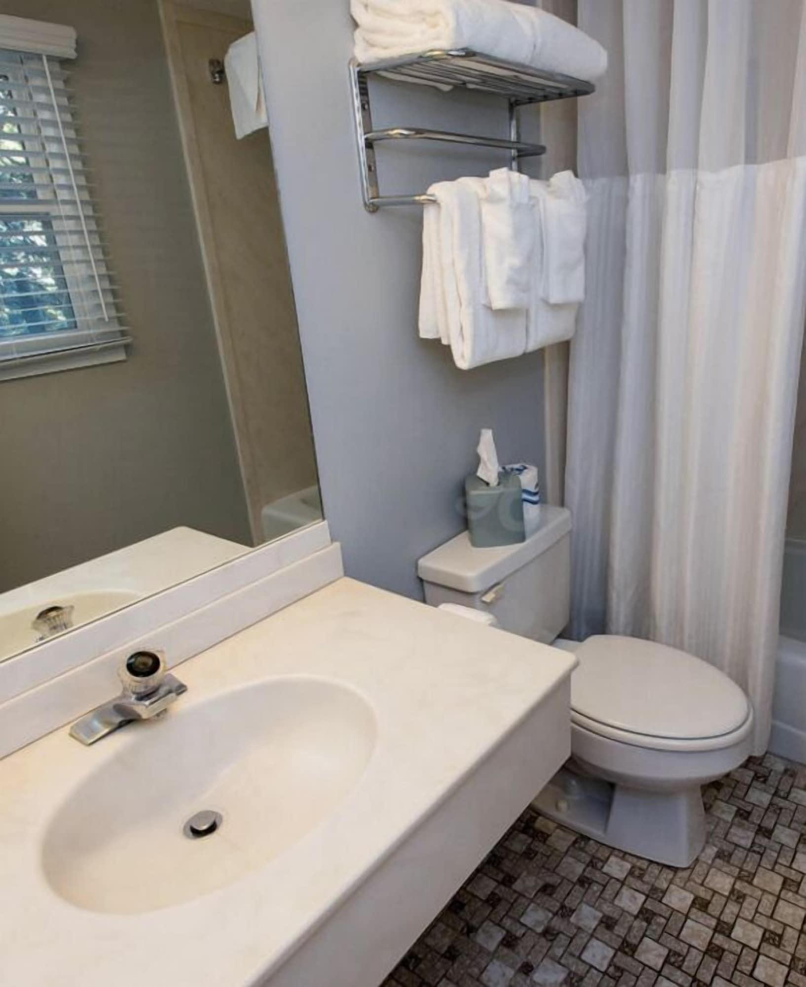 The Seaglass Inn & Spa Provincetown Eksteriør billede
